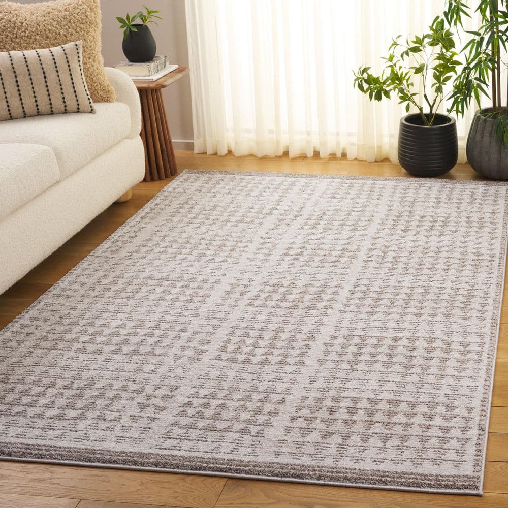 SAFAVIEH Northport 7 ft. x 7 ft. Ivory/Beige Geometric Square Area