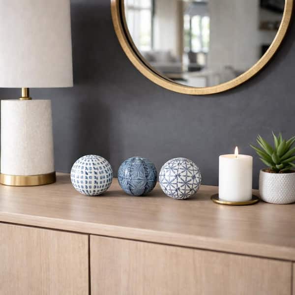 Liv & Skye Blue/White 4 in. Ceramic Painted Orbs (Set of 3) 17903