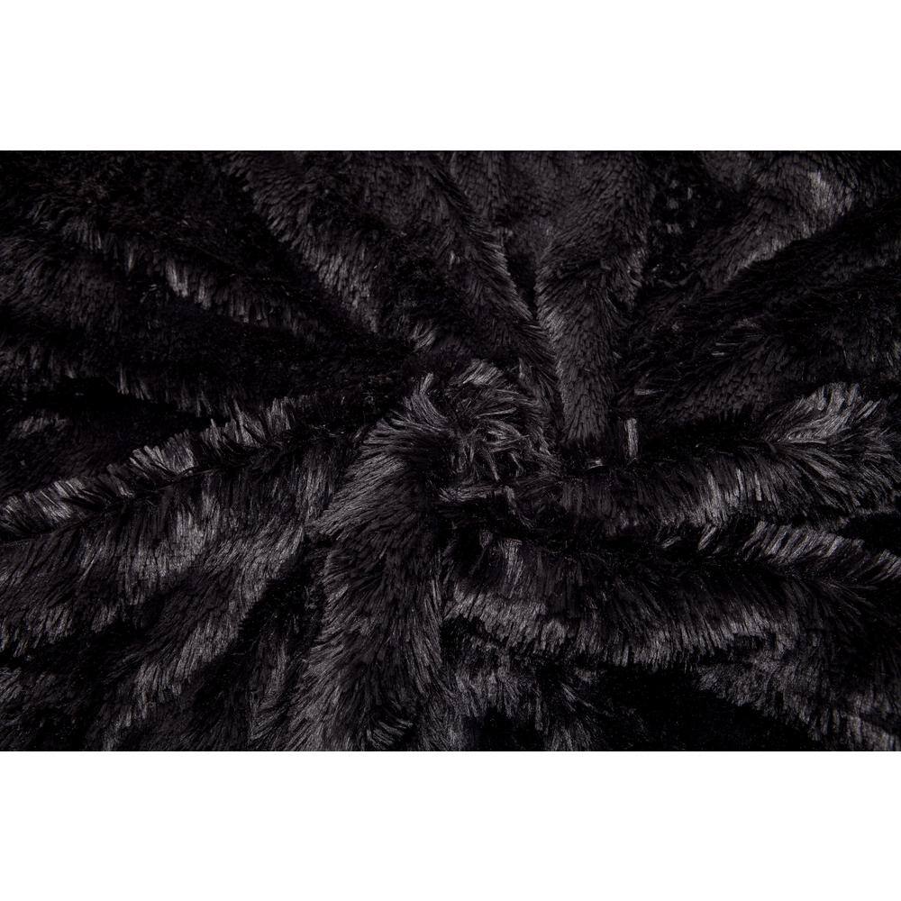 Black Reversible Faux Fur and Sherpa Throw Blanket 50" x 65"