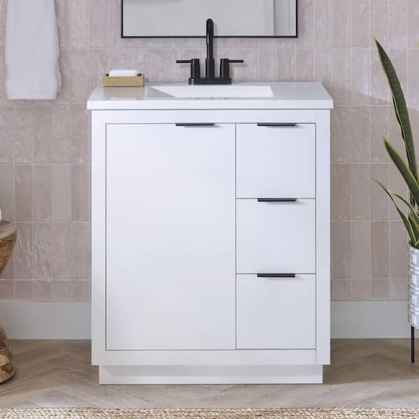 Harlock 31 in. Single Sink Freestanding Bathroom Vanity in White with White Cultured Marble Top (Assembled)