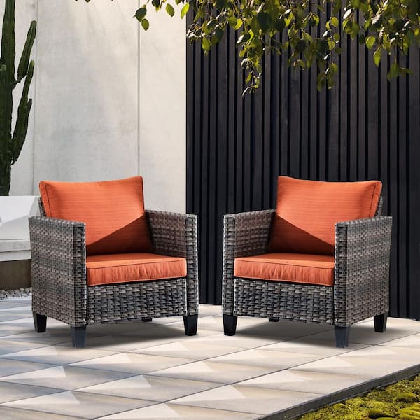 XIZZI Megon Holly Gray Stationary 2-Piece Wicker Outdoor Patio Lounge Chair with Orange Red Cushions