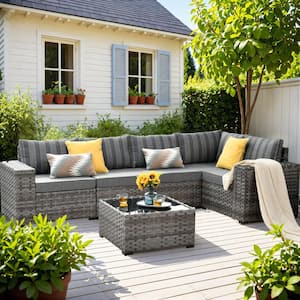 Beatrice 6-Piece Wicker Outdoor Sectional Set with Gray StripeCushions