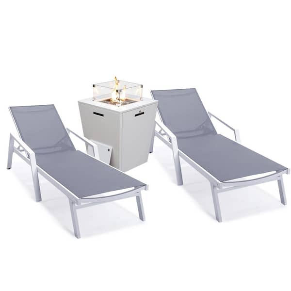 Leisuremod Marlin Modern White Aluminum Outdoor Chaise Lounge Chair With Arms Set of 2 and Fire Pit Table, Dark Grey