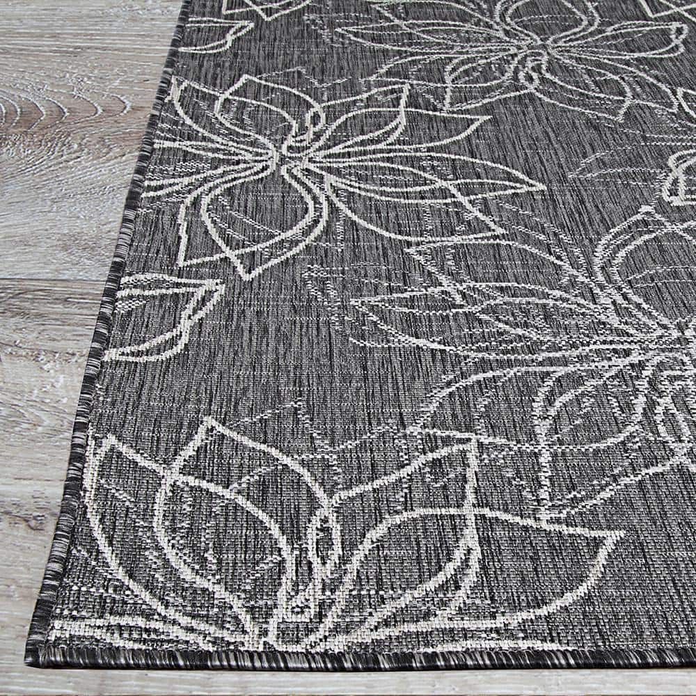 Ash Floral Transitional 5' x 7' Flat Woven Synthetic Area Rug