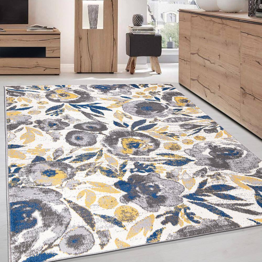 Ivory Floral Bliss 5' x 7' Easy-Care Synthetic Area Rug