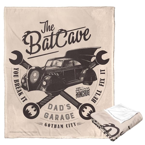 THE NORTHWEST GROUP Batman The Dad Cave Silk Touch Multi-Colored 