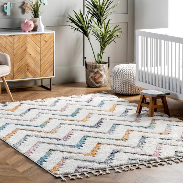 Rumi High-Low Chevron Tassel Beige 7 ft. 10 in. x 10 ft. Indoor Area Rug