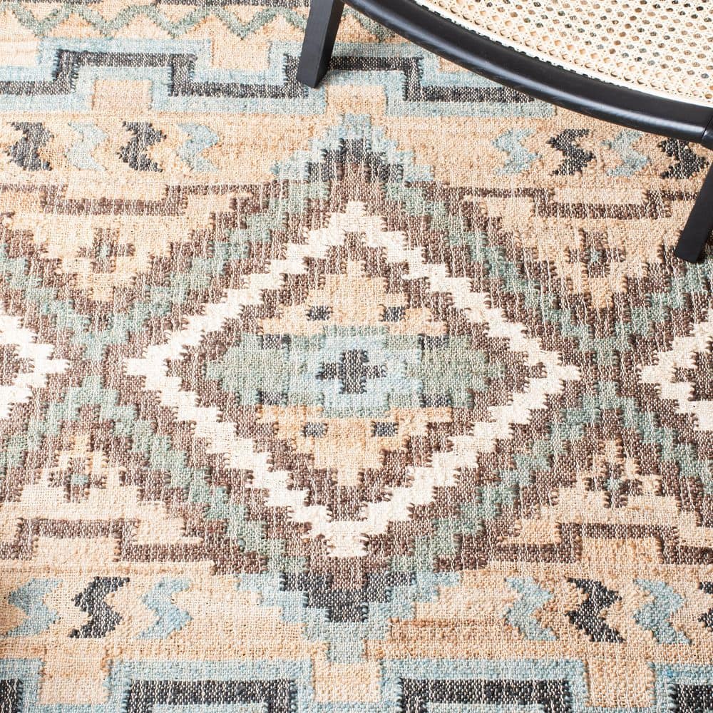 Handmade Blue and Natural Wool Tribal 6' x 9' Area Rug