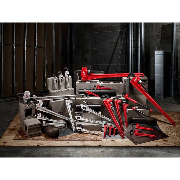 Milwaukee - 14 in. and 24 in. Aluminum Pipe Wrench Set (2-Tool)