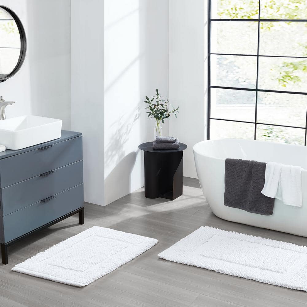 Sophie Border White Cotton Chenille Bath Mat Set