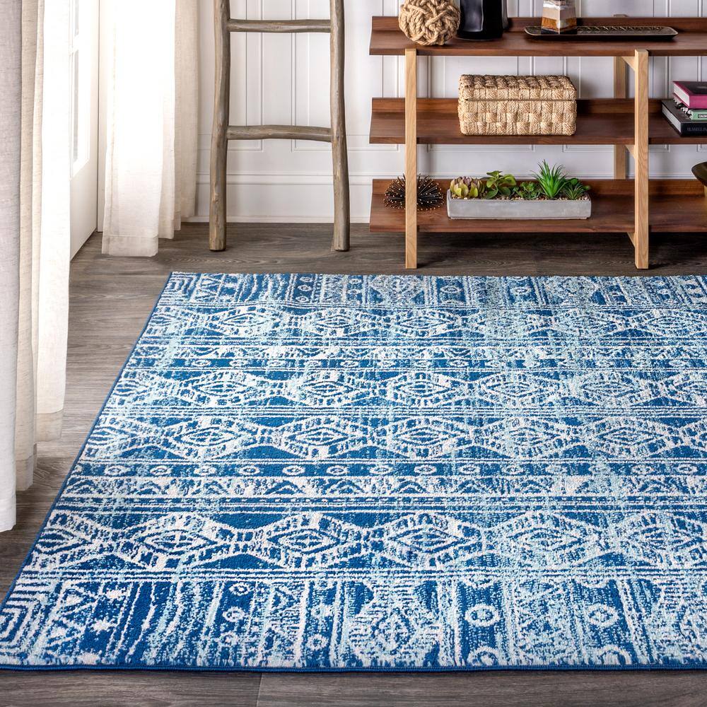 Moroccan Blue and Gray Synthetic 3' x 5' Area Rug