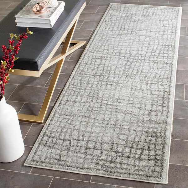 Adirondack Silver/Ivory 2 ft. x 6 ft. Geometric Border Runner Rug
