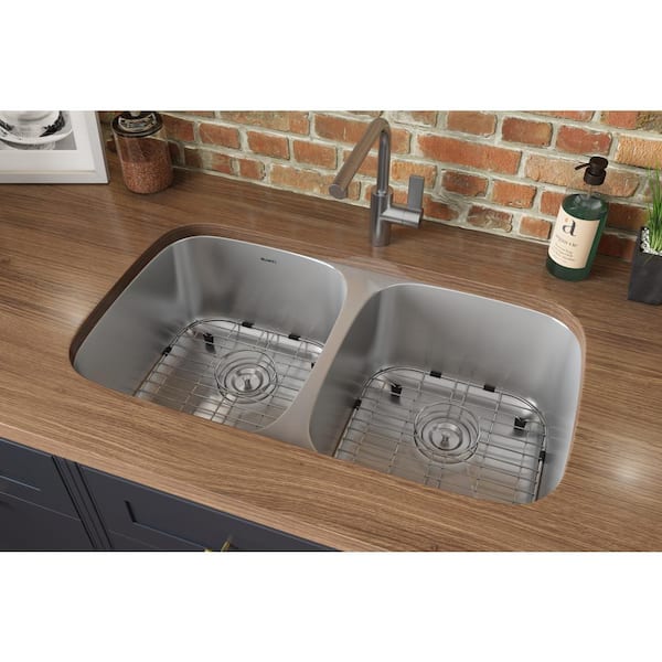 Parmi 32 in. Undermount 50/50 Double Bowl 16-Gauge Stainless Steel Kitchen Sink with Gently Rounded Corners