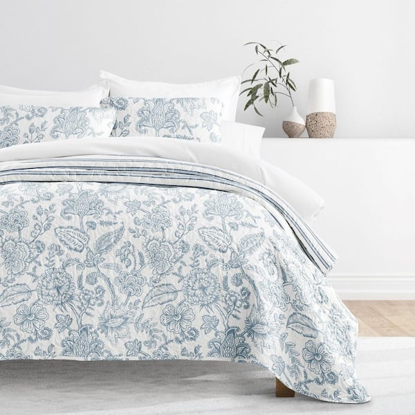 All Season 3-Pcs Jacobean/Stripe Reversible Dusk Blue Microfiber Quilt Set with Shams