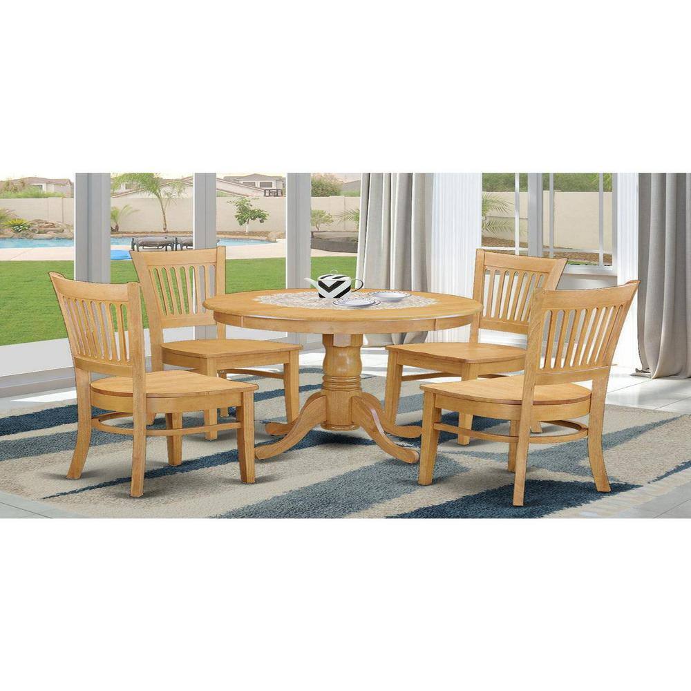 Natural Oak Finish Round Dining Table with 4 High Back Chairs