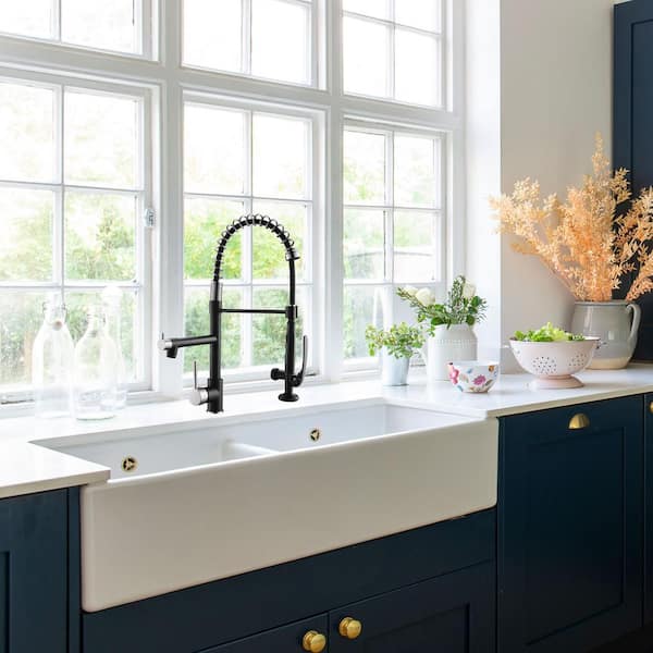 High Arc Single Handle Pull Down Sprayer Kitchen Faucet, Commercial Kitchen Sink Faucet in Matte Black&Brushed Nickel