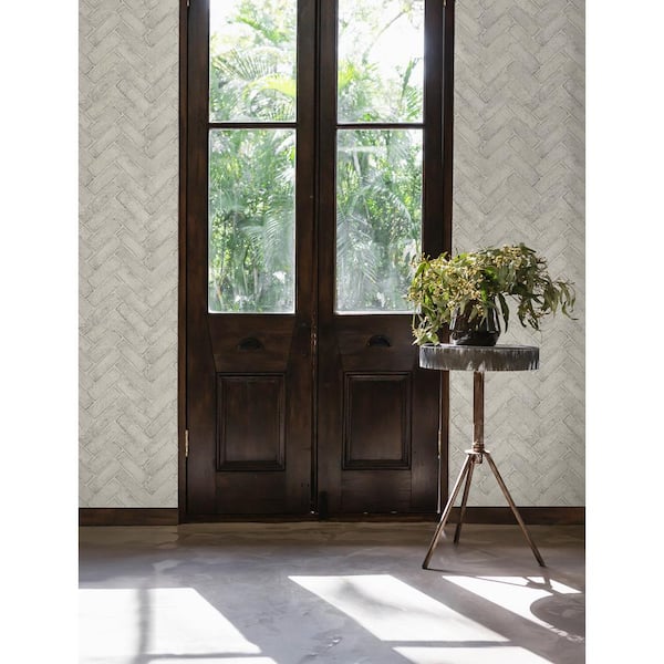 Canelle White Pre-Pasted Non-Woven Wallpaper Sample