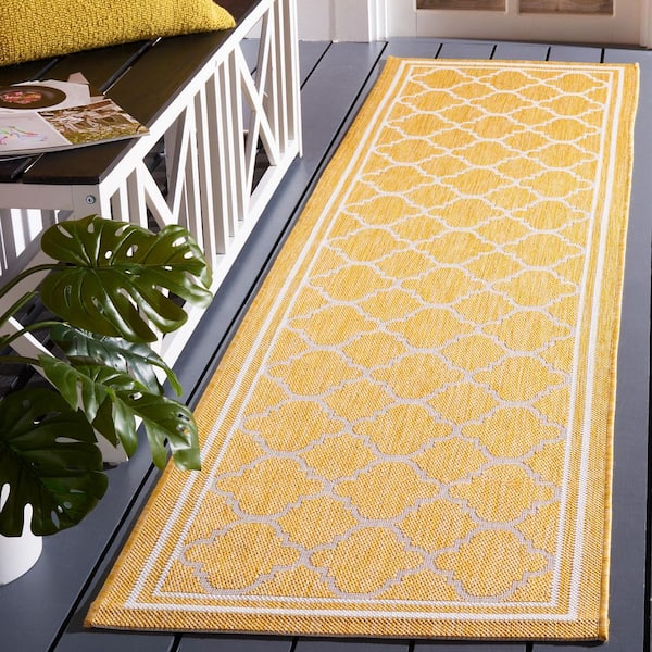 Courtyard Gold/Beige 2 ft. x 8 ft. Border Quatrefoil Indoor/Outdoor Runner Rug