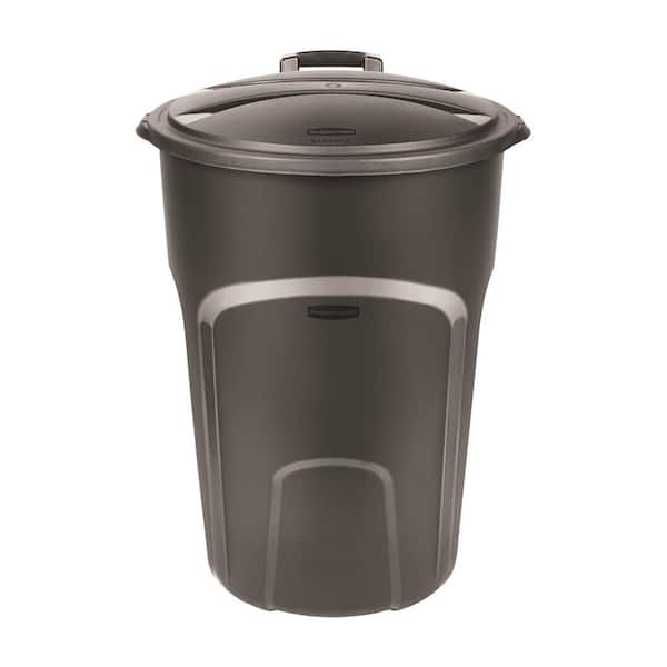 Rubbermaid Black 32 Gallon Outdoor Garbage Can with Wheels & Lid