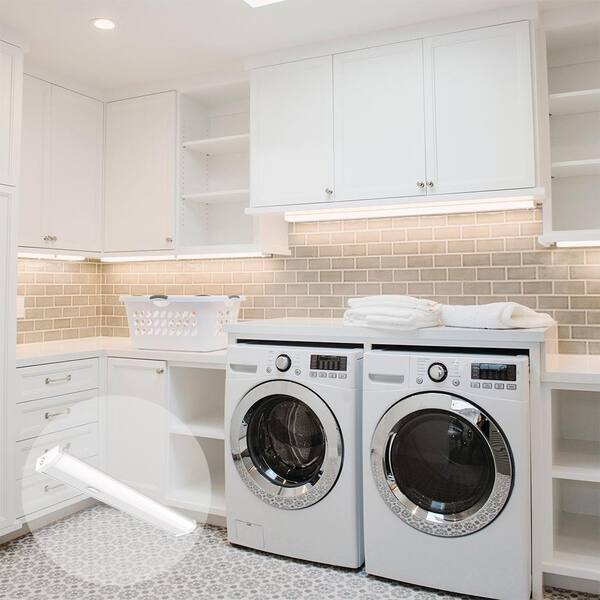 Juno Contractor Select UCES 18 in. Hardwired White Juno Contractor Select UCES 18 in. Hardwired White