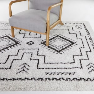 Rachana White 5 ft. x 7 ft. Tribal Area Rug