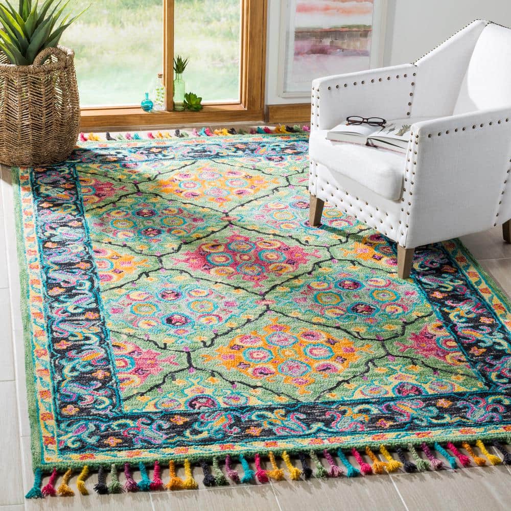 Black Floral Tufted Wool Square Rug - Easy Care, Handmade
