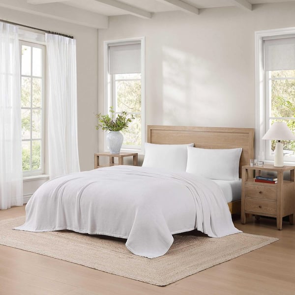Pique Solid White Cotton Twin Blanket