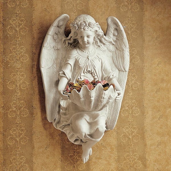 Design Toscano 17 in H. Brixton Abbey Angel Wall Sculpture NG31508