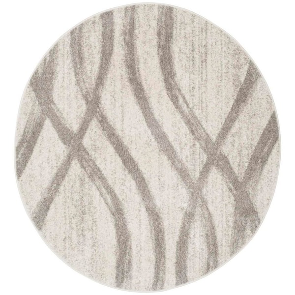Adirondack Cream/Gray 6 ft. x 8 ft. Waves Oval Area Rug