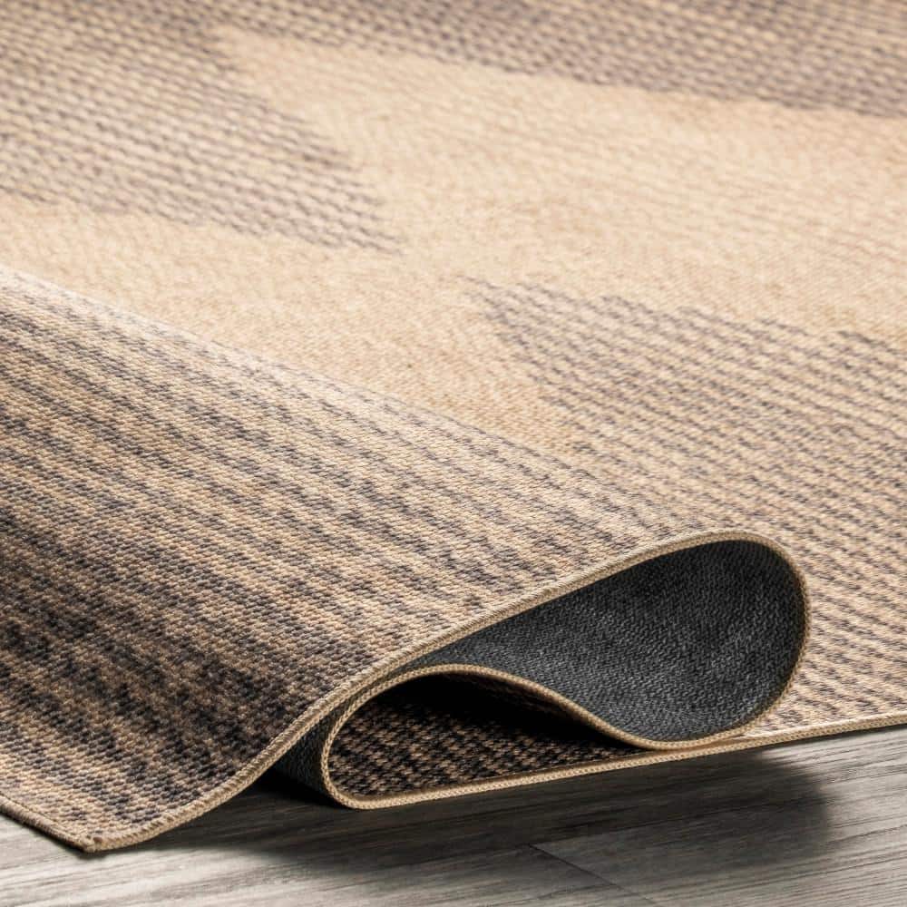 Natural and Gray Geometric Synthetic 3' x 5' Washable Area Rug