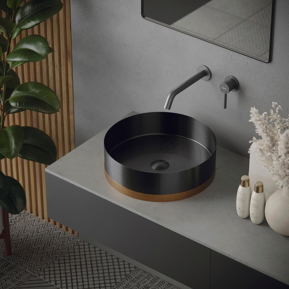 Gunmetal Gray Brass Single Handle Wall-Mount Bathroom Faucet
