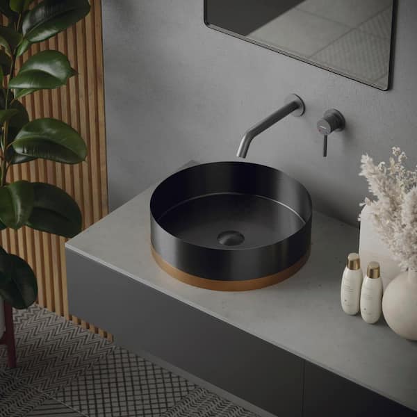 Grantham Single Handle Wall Mounted Bathroom Faucet in Gunmetal Grey