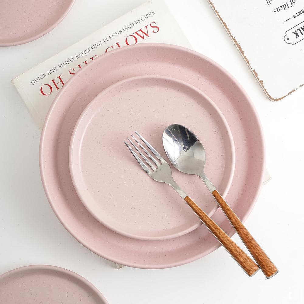 Pink and White Glazed Porcelain 16-Piece Dinnerware Set