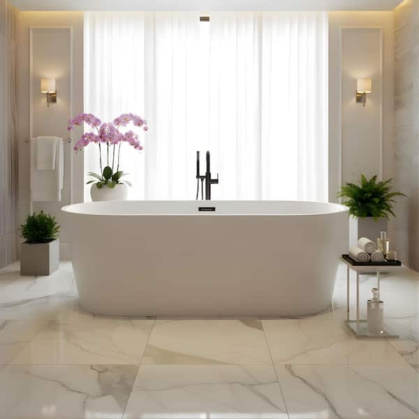 Bordeaux 67 in. Acrylic Flatbottom Freestanding Bathtub in White/Matte Black
