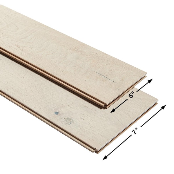 Malibu Wide Plank French Oak Santa Monica 1/2 in. T x 5 in. and 7 in. W x Varying Length Engineered Hardwood Flooring (24.93 sq. ft./case)