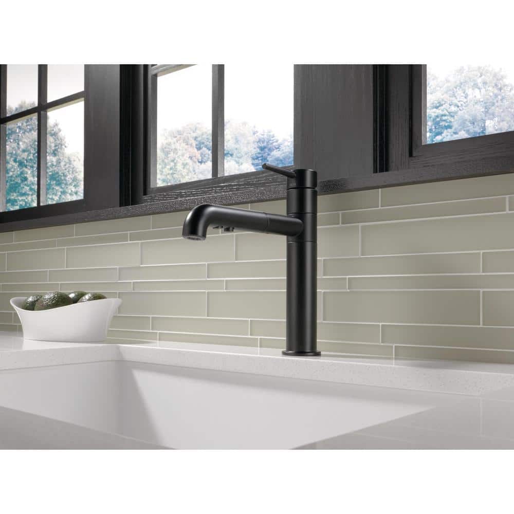 Matte Black Stainless Steel Pull-Out Spray Kitchen Faucet