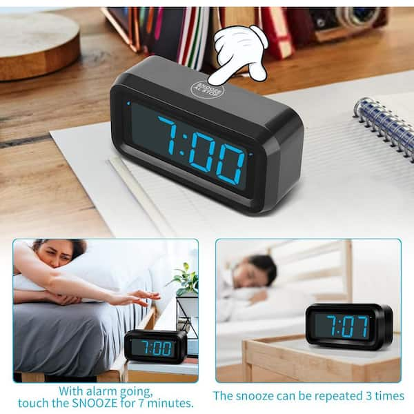 Portable alarm table store clock