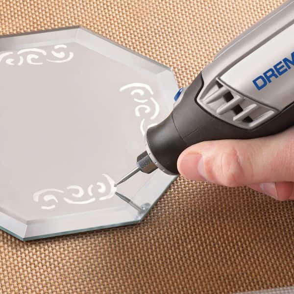 Dremel - Ultimate Corded Combo Kit with Saw Max, Multi-Max and Rotary Tool with Carrying Bag and 15 Accessories (3-Tool)