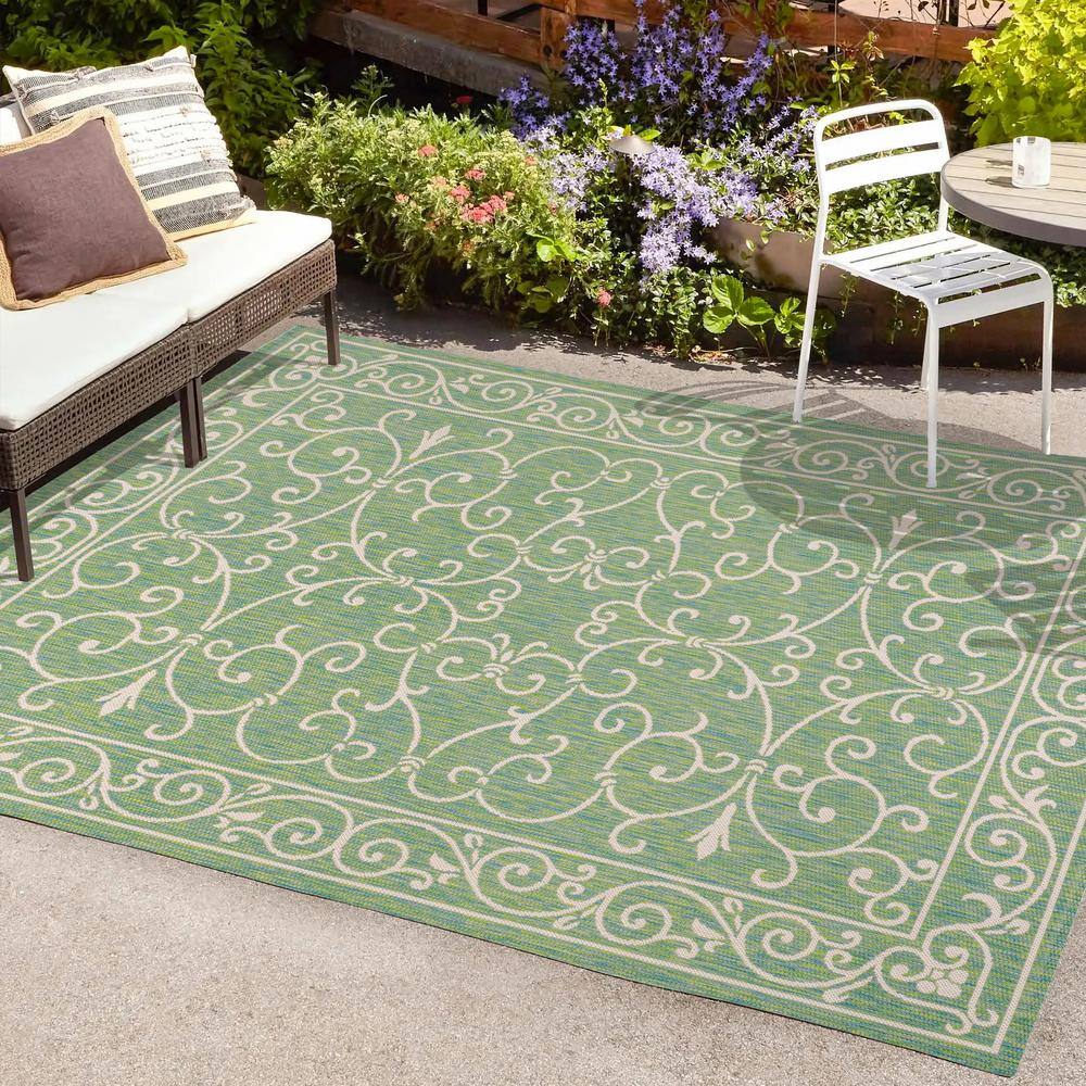 Charleston Green and Ivory Filigree Flat Woven Indoor/Outdoor Rug