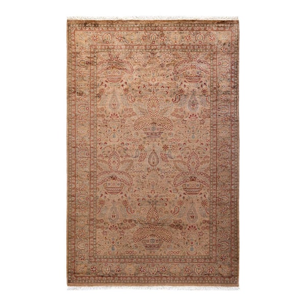 Chloe & Olivia Home Overdyed Beige 4 ft. 2 in. x 6 ft. 4 in. Wool Indoor Area Rug