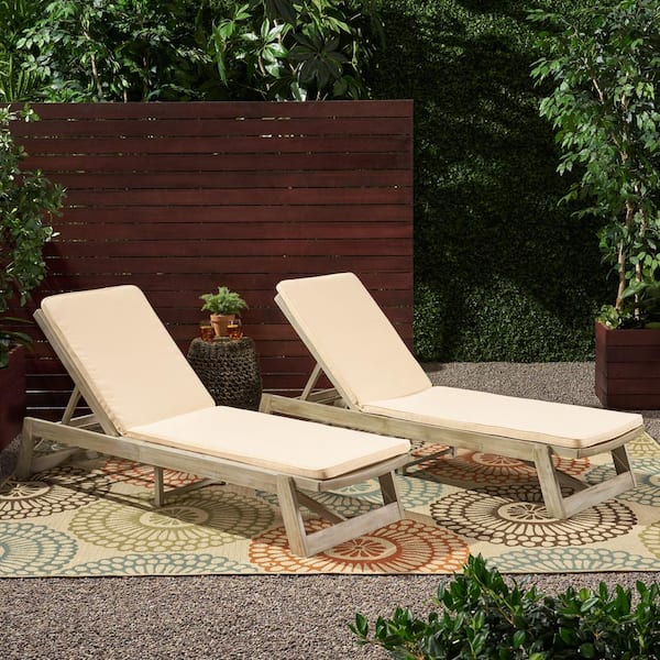 Noble House Maki Grey 2-Piece Wood Outdoor Patio Chaise Lounge with Cream Cushions