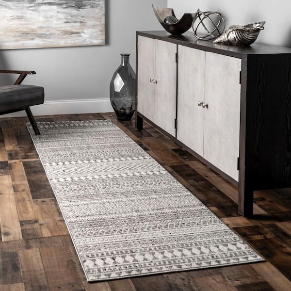 Catherine Henna Tribal Bands Gray 2 ft. 8 in. x 8 ft. Indoor Runner Rug