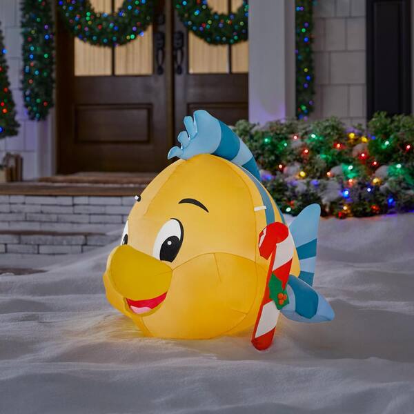 https://images.thdstatic.com/productImages/3b3f9294-63ef-4919-b5a8-470f4dd9704d/svn/disney-christmas-inflatables-23gm82891-e1_600.jpg