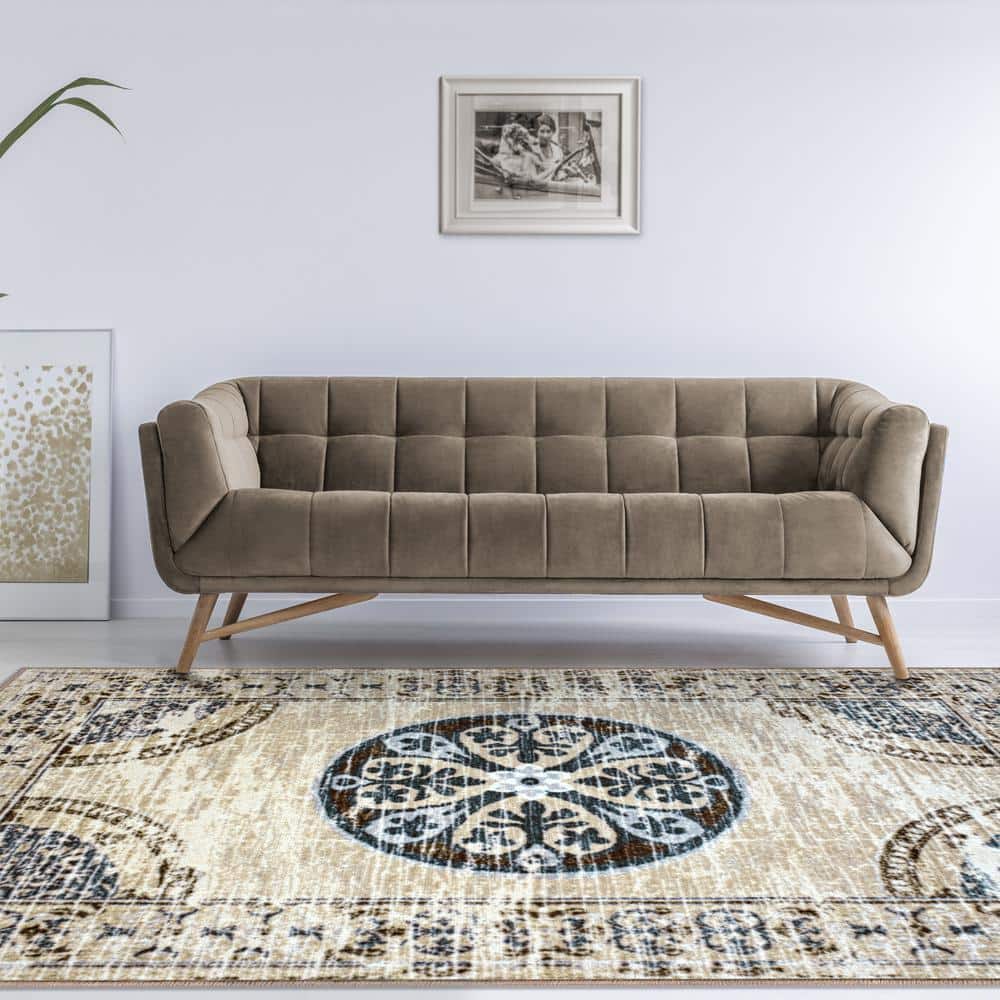 Gray Medallion 4' x 6' Washable Synthetic Area Rug