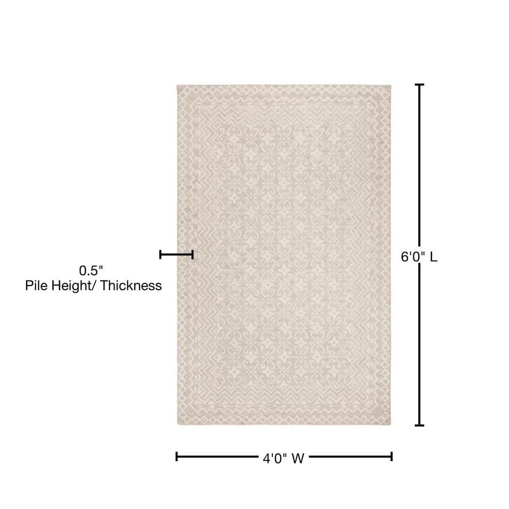 Handmade Gray Wool and Viscose 4' x 6' Tufted Area Rug