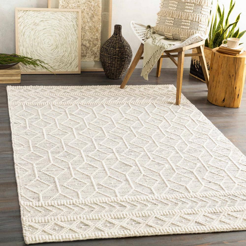 Carolina Black and White Wool Bohemian 8' x 10' Area Rug