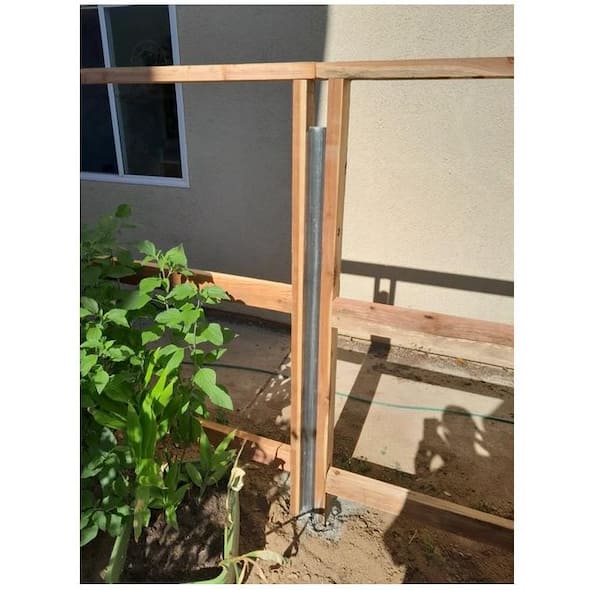 1.5-in x 3.5-in x 8-ft Redwood Wood Fence Rail