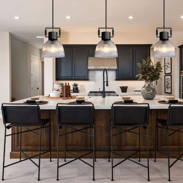 Modern Farmhouse Shaded Kitchen Island Pendant Lighting,1-Light Black Pendant Light with Glass Shade,Black Pendant Light