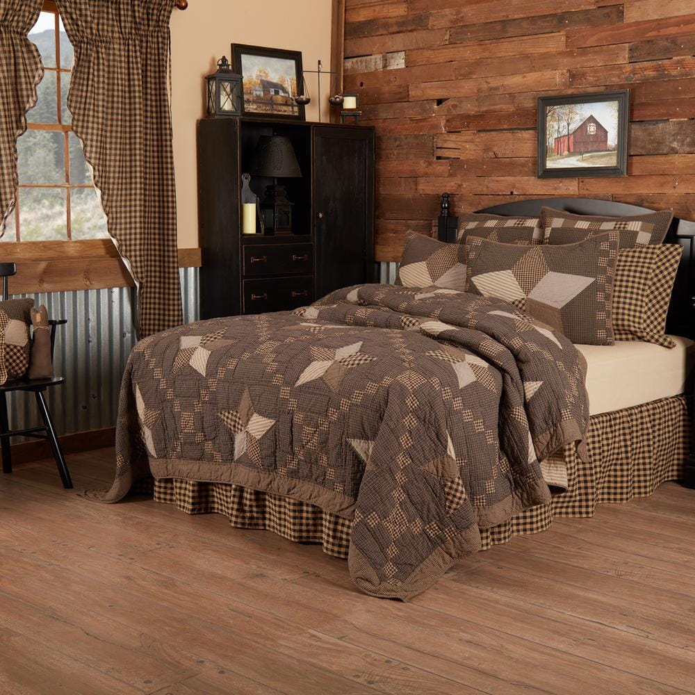 Farmhouse Star King Black Cotton Reversible Quilt Set