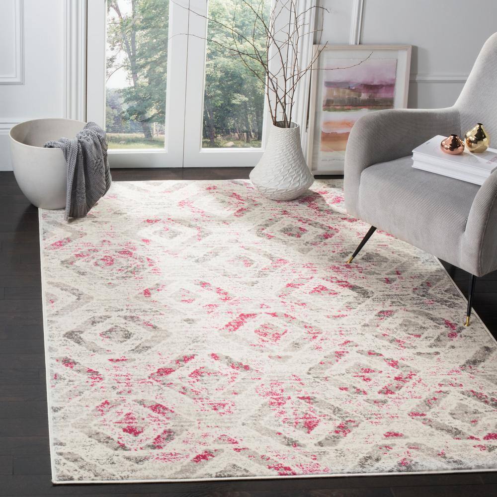 Ivory and Pink Medallion Synthetic 5' x 7' Area Rug